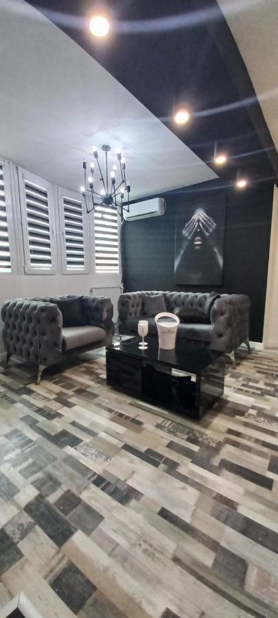 Naumovski Apartments سكوبجي المظهر الخارجي الصورة