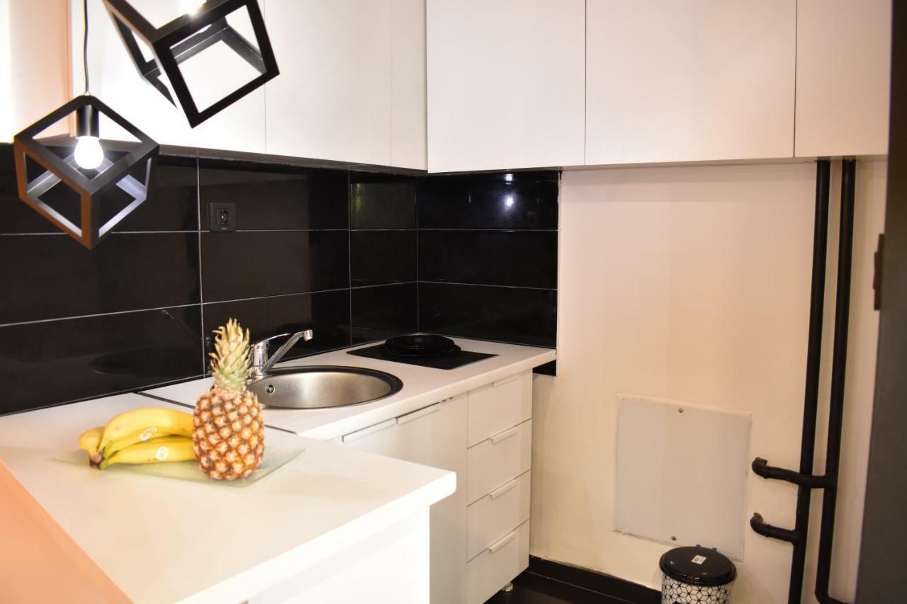 Naumovski Apartments سكوبجي المظهر الخارجي الصورة