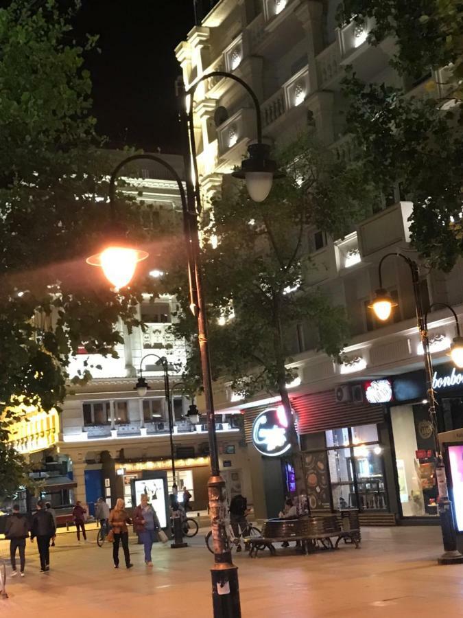Naumovski Apartments سكوبجي المظهر الخارجي الصورة